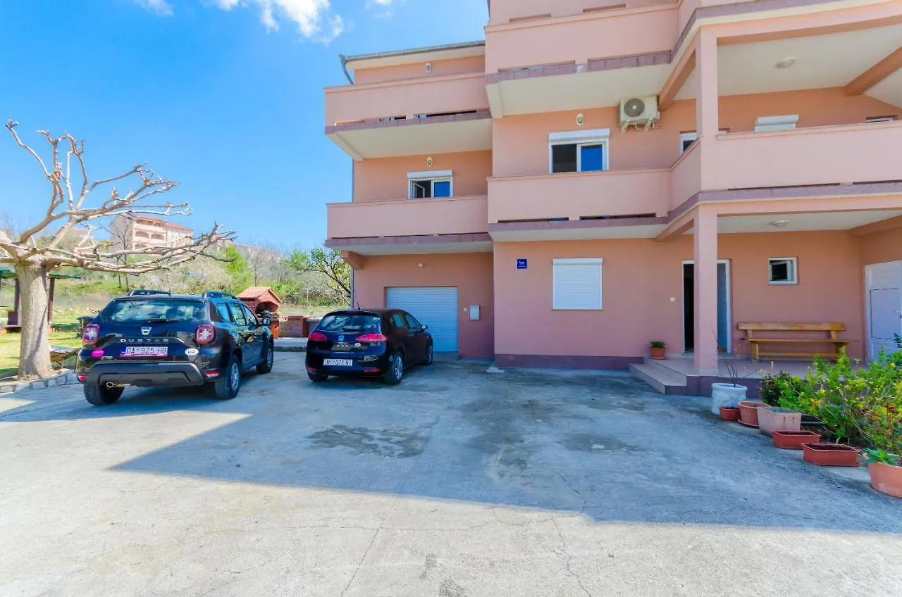 Apartments And Room Ljubica Lopar Chorvatsko